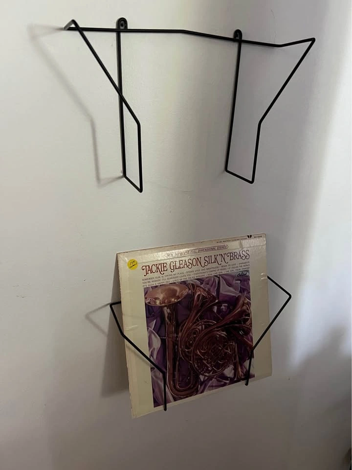 Vinyl holder/display - photo 3