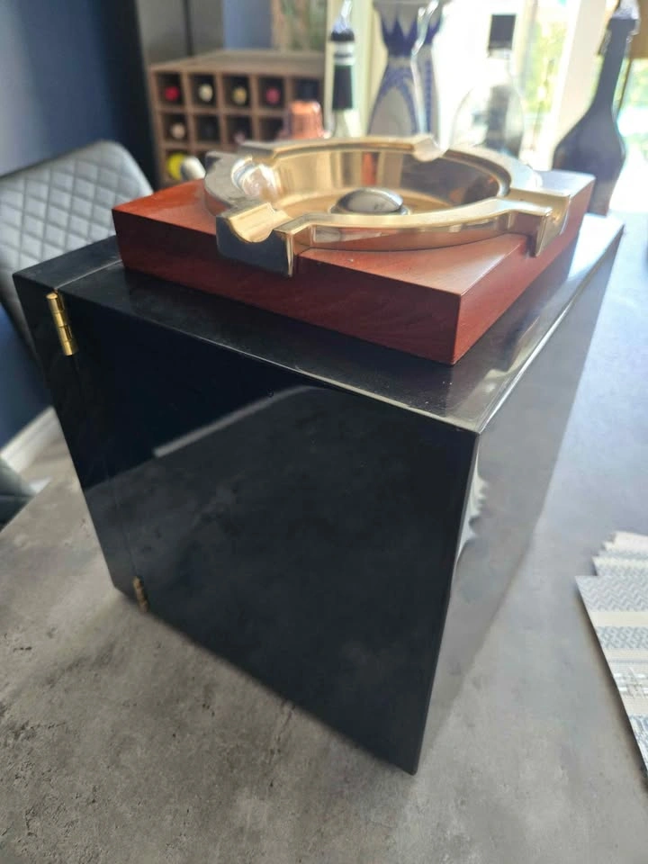 Cigar humidor & ashtray - photo 5