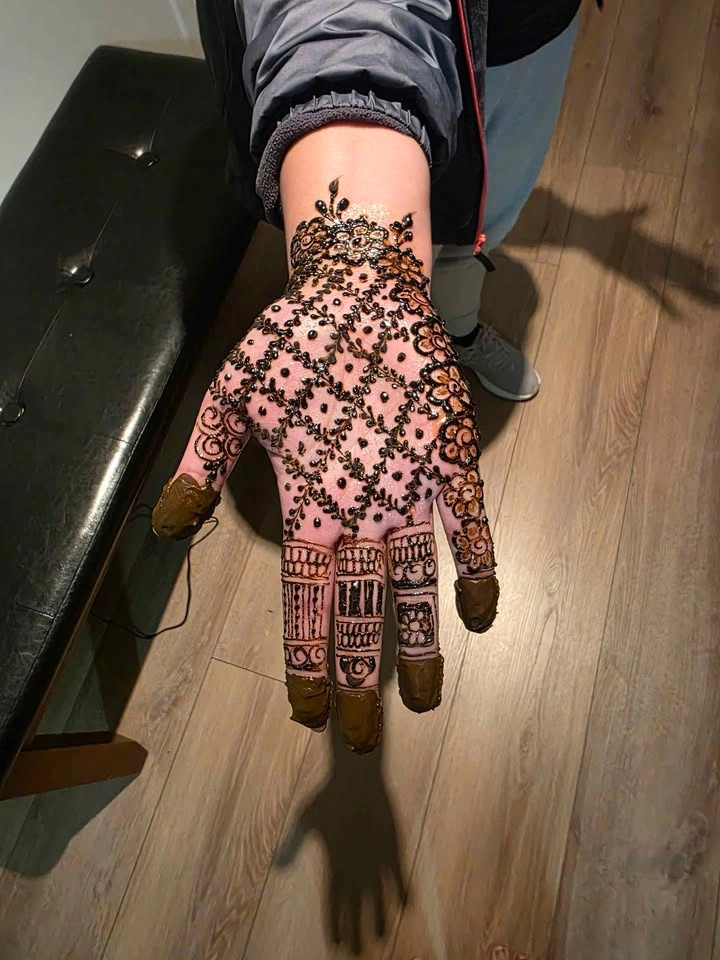 Mehandi heena - photo 2