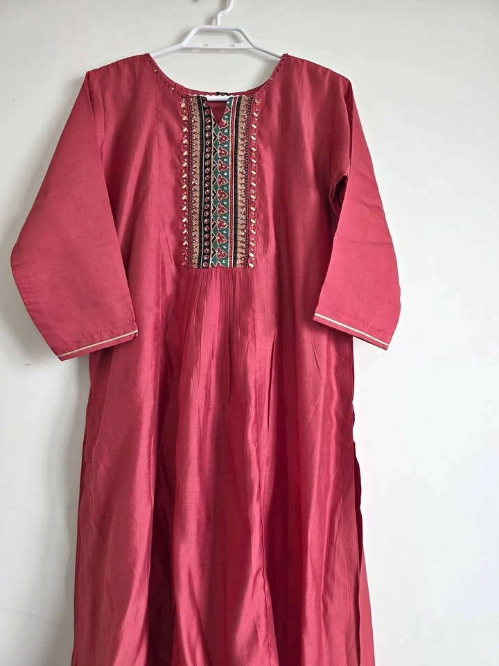 3 piece suit (Kurti, pant, duppatta) on sale