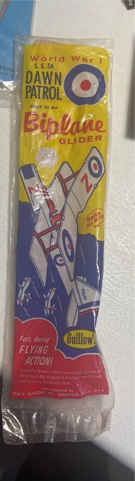 Two balsa wood WWI biplanes - new in package - vintage find!! - photo 3