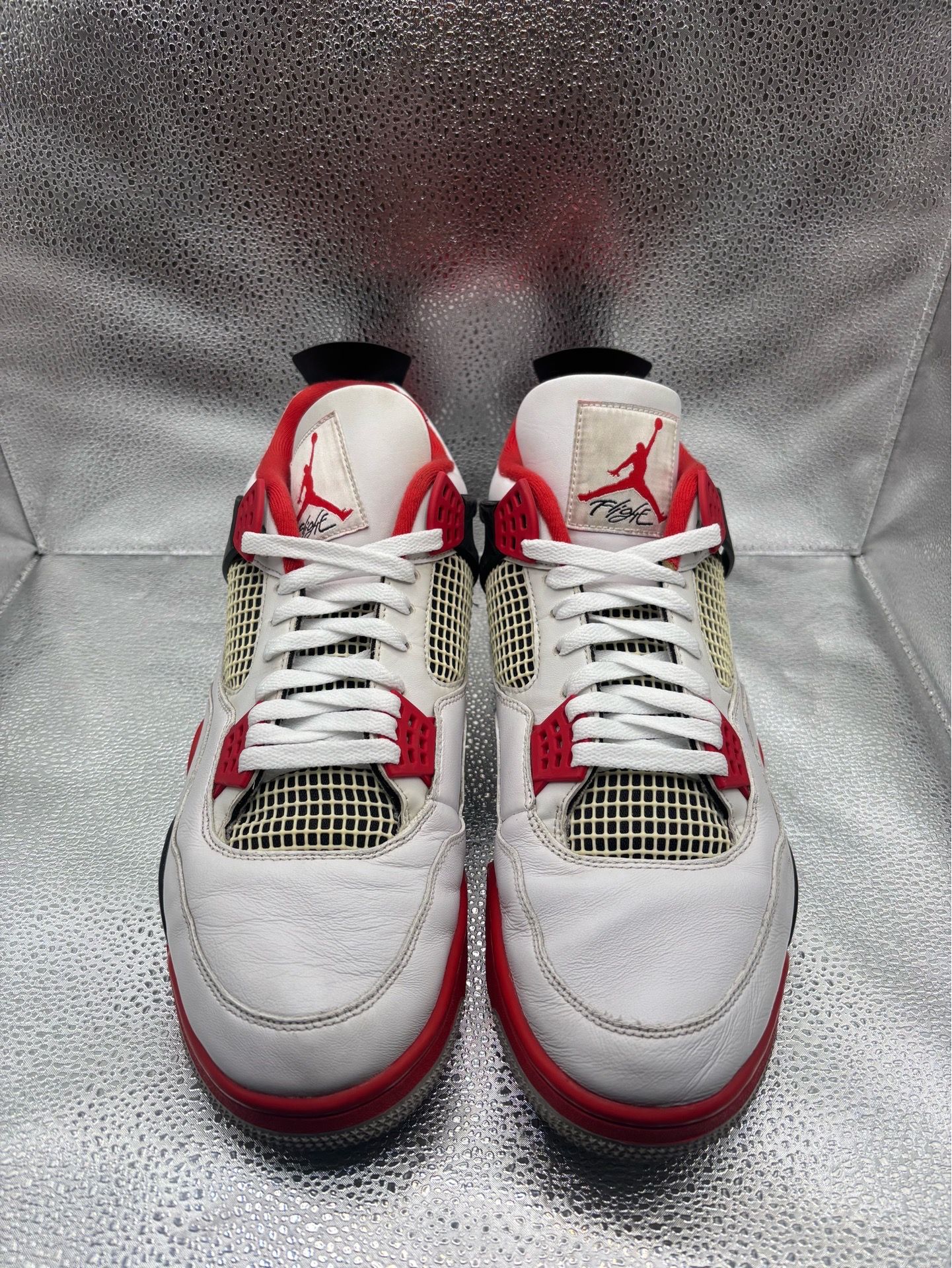 Air Jordan 4 fire red 2020 - photo 2