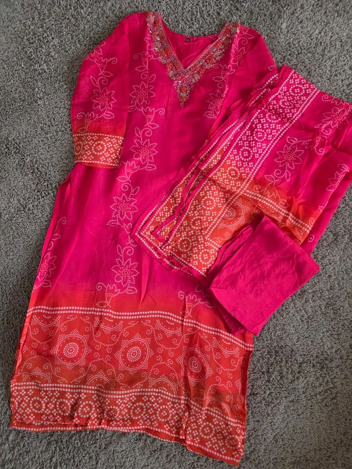 3 piece suit/dress on sale - photo 2