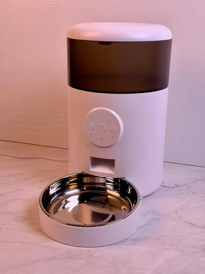 Pet Feeder 3L- Timed & Wifi Brand New - photo 2