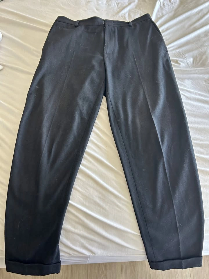 Black pants - COS