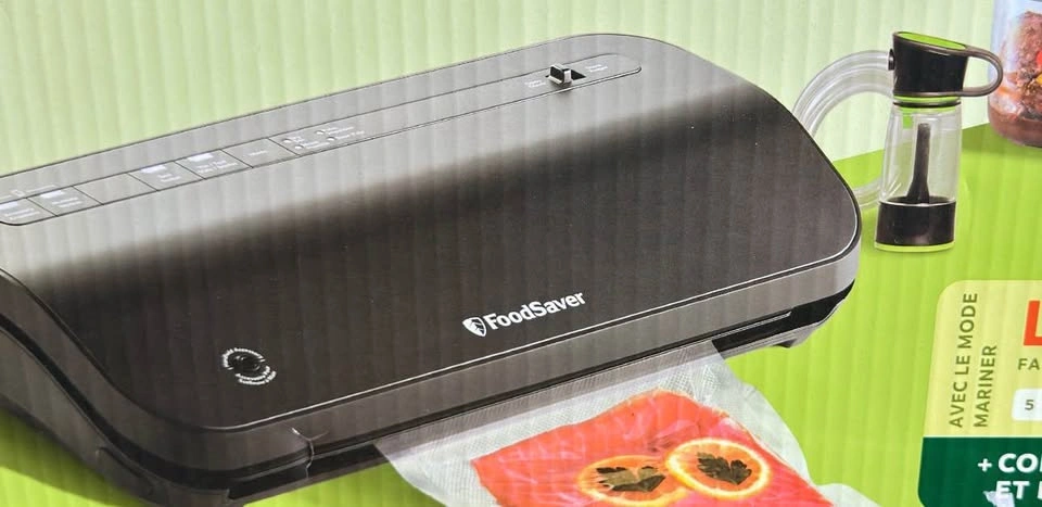 BRAND NEW FoodSaver Preserve Vacuum Sealer (Model VS2280) - photo 2