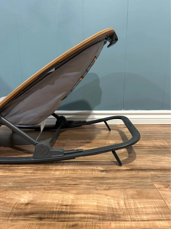 Maxi-Cosi Kori Baby Rocker- newborn insert included - photo 4