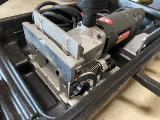 Craftsman plate/biscuit joiner