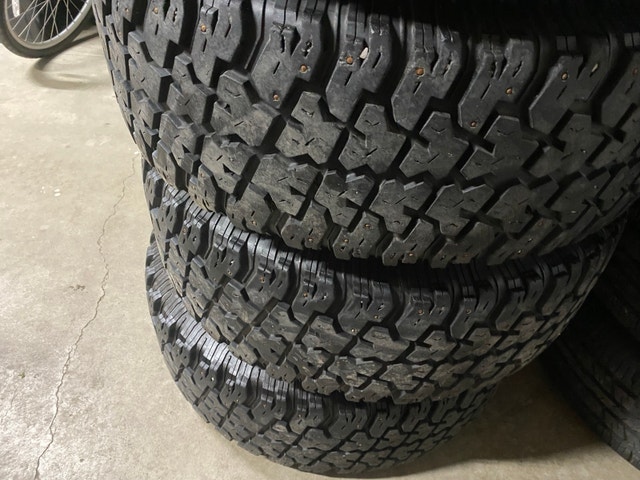 265/70R17 LR E 10 ply set of 4 tires - photo 3