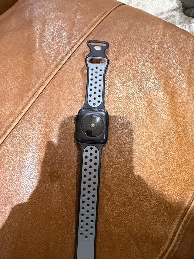 APPLE WATCH SERIES SE2 - photo 2