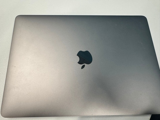 MACBOOK PRO 2018 - photo 4