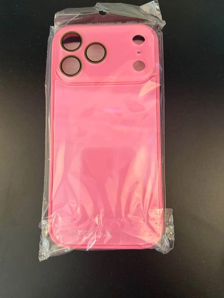 Iphone 17 promax Case - photo 2