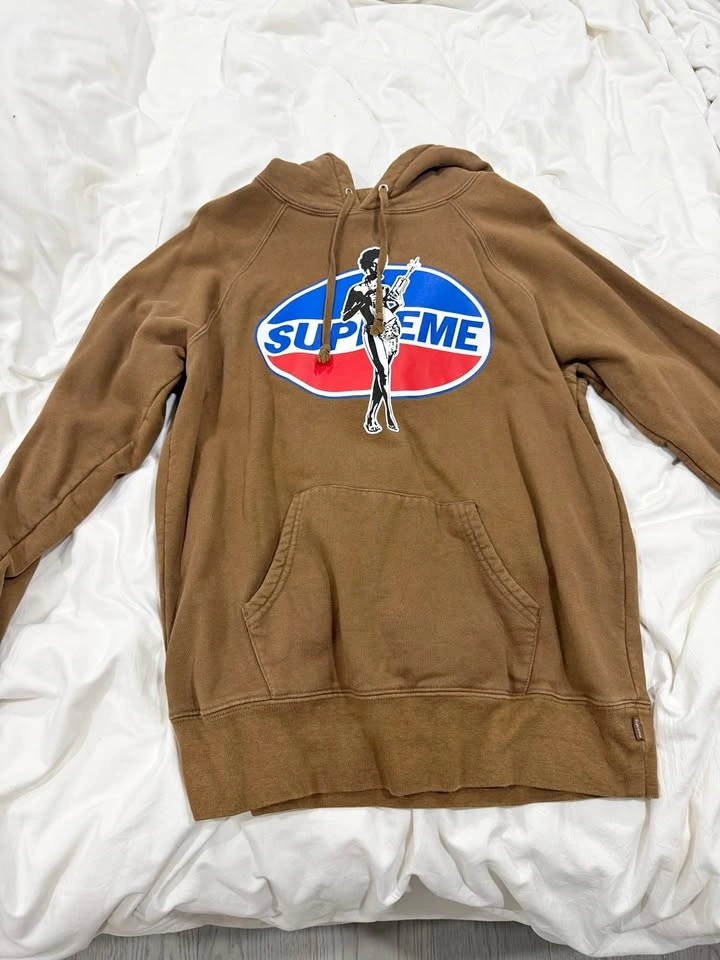 Supreme Hoodie