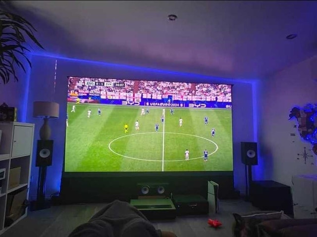 Epson 3LCD HD Projector ✨️