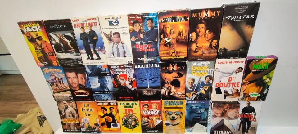 VHS tapes - photo 3