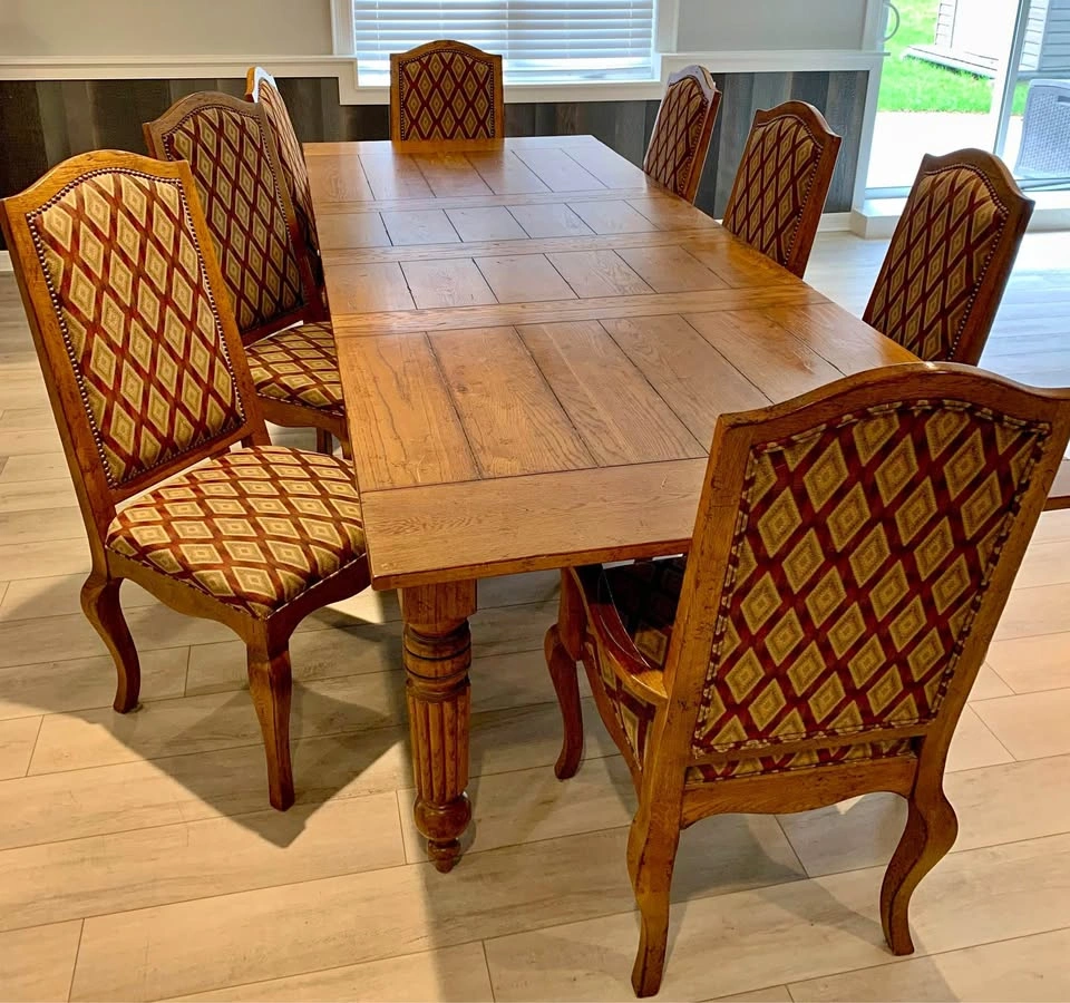 Drexel Heritage Solid Oak Dining Set – 9’8” Length & 8 Chairs