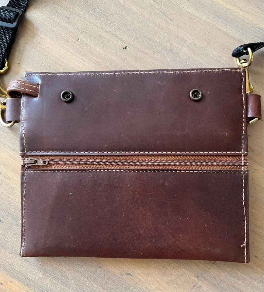 Leather Brief Case and small carry case from American Valise Com - photo 5