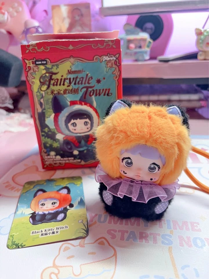 Nommi Fairytale Town Black Kitty Witch plush doll keychain