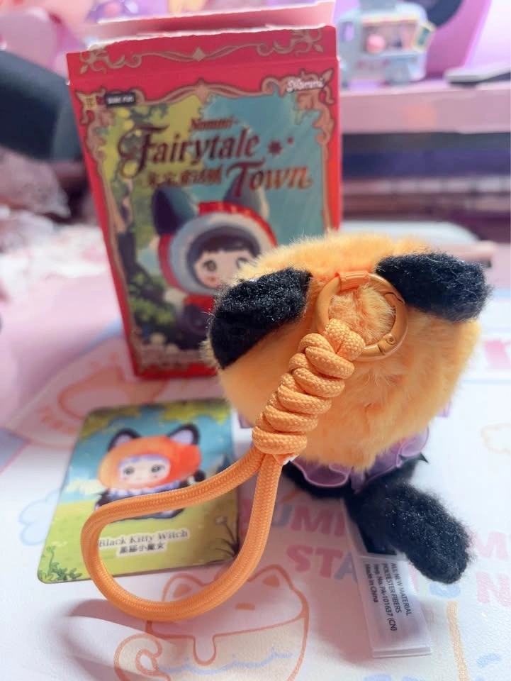 Nommi Fairytale Town Black Kitty Witch plush doll keychain - photo 2