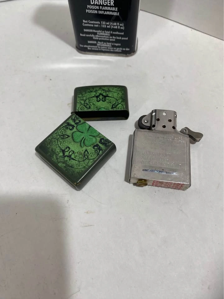 zippo and zippo fluid - photo 2