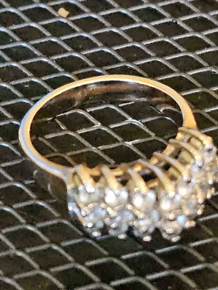 ✨ Vintage-Inspired Rhinestone Cocktail Ring ✨