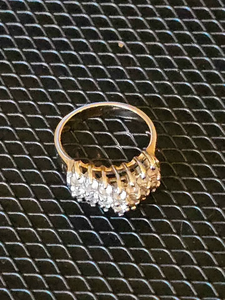 ✨ Vintage-Inspired Rhinestone Cocktail Ring ✨ - photo 3