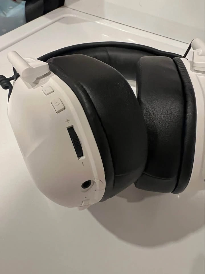Wireless Bluetooth headphones - photo 3