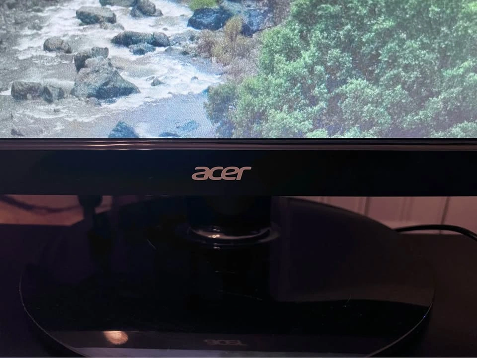 Acer Computer Monitor - photo 3