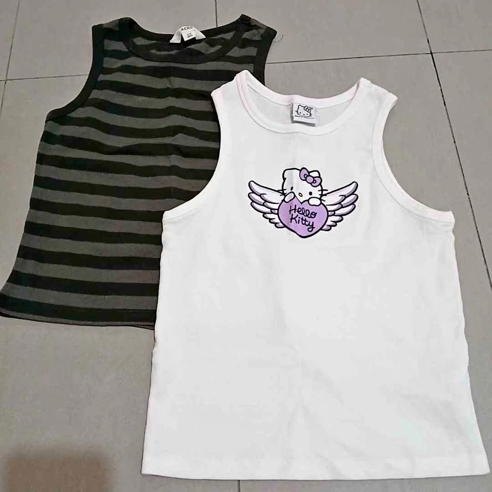 2 Tank Tops