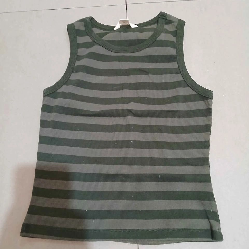 2 Tank Tops - photo 5