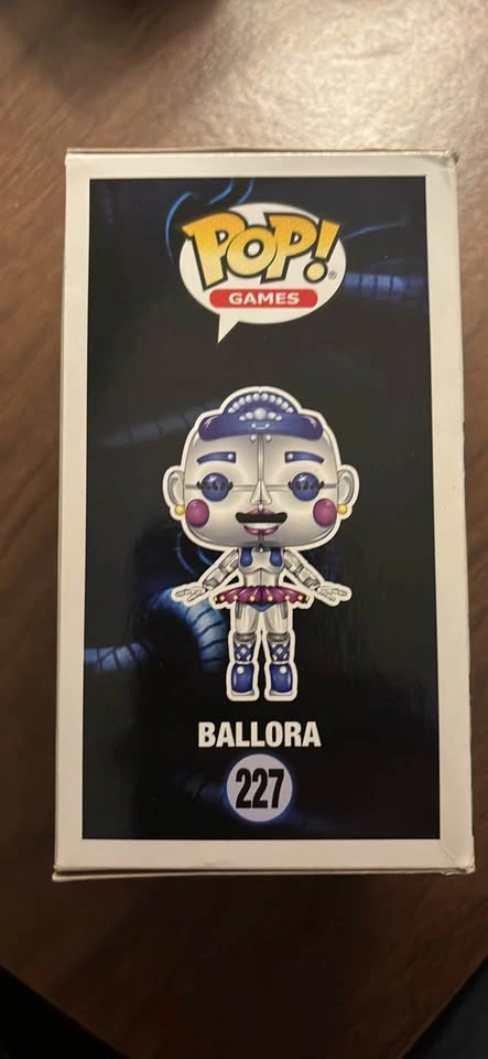 Ballora Funko pop 227 normal and chase - photo 4