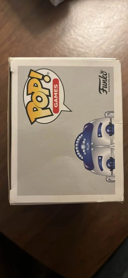 Ballora Funko pop 227 normal and chase - photo 5