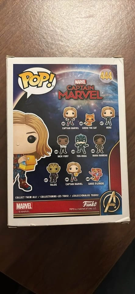 Glow in the dark Captain Marvel Funk pop #444 - photo 3