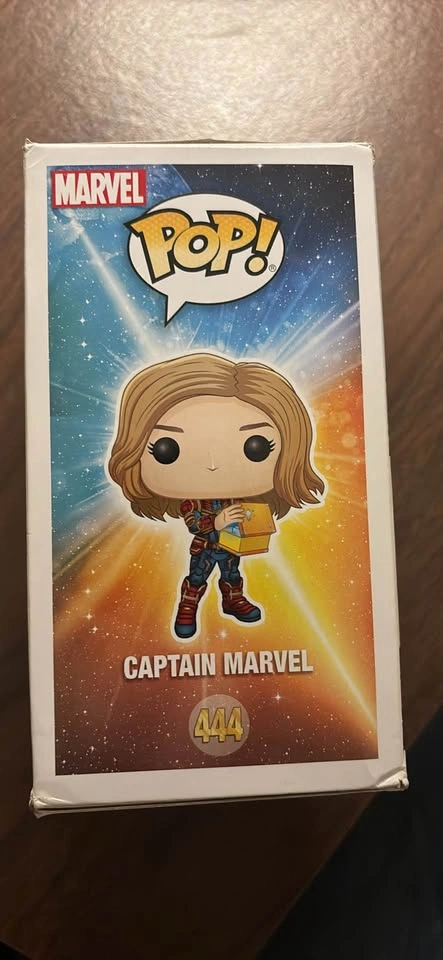 Glow in the dark Captain Marvel Funk pop #444 - photo 4