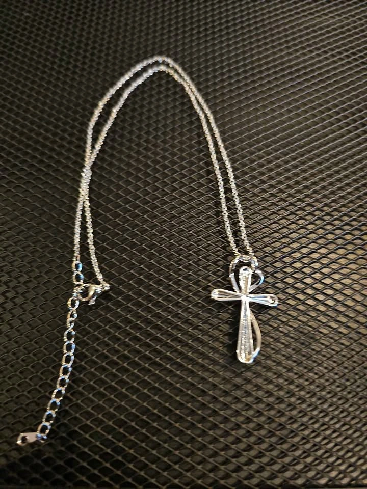 Silver-Tone Interchangeable Cross Necklace Set - photo 3