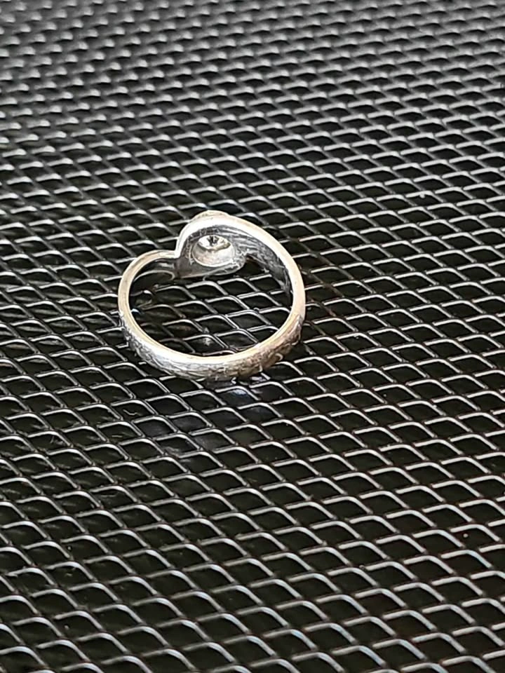 💍 S925 Sterling Silver Bezel-Set Bypass Ring ✨🤍 - photo 4
