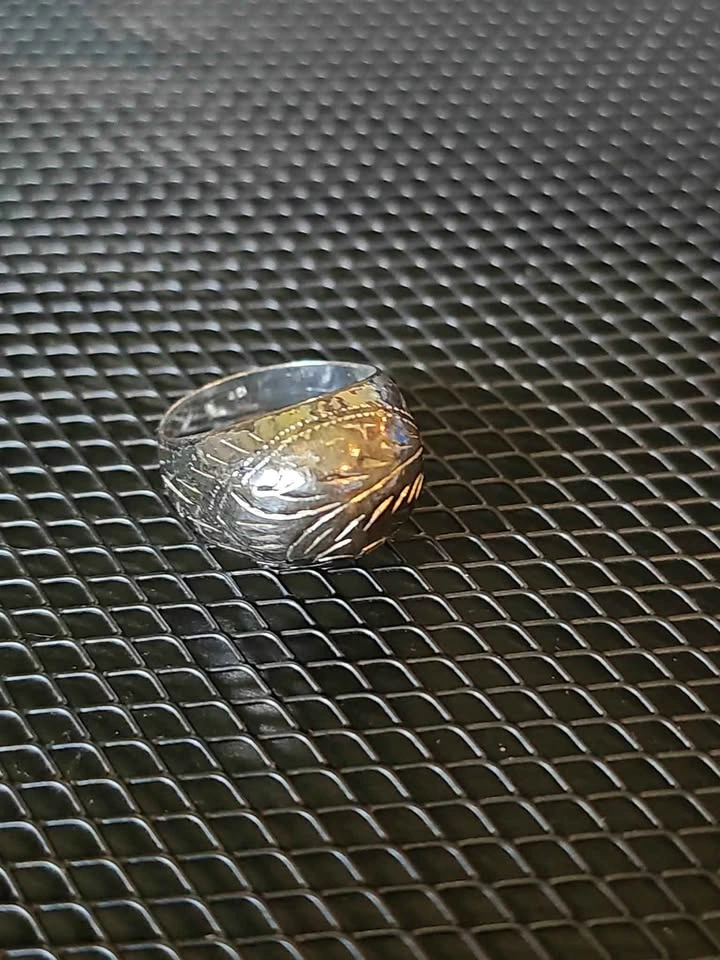 Vintage S925 Sterling Silver Leaf Motif Band - photo 2