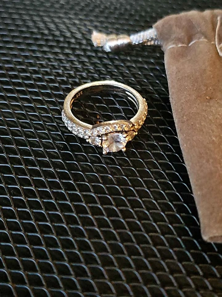 925 Sterling Silver CZ Bridal Set - photo 3