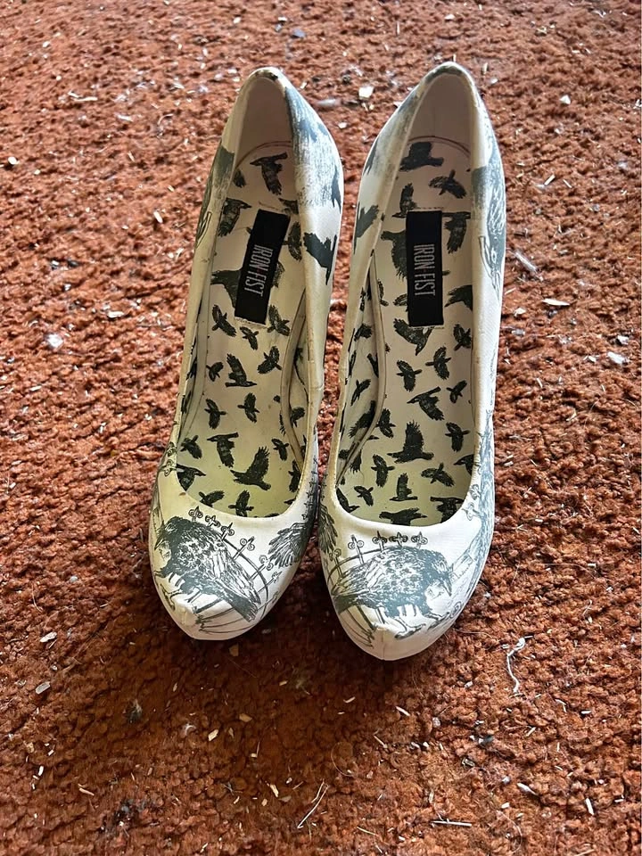 Collectable shoes
