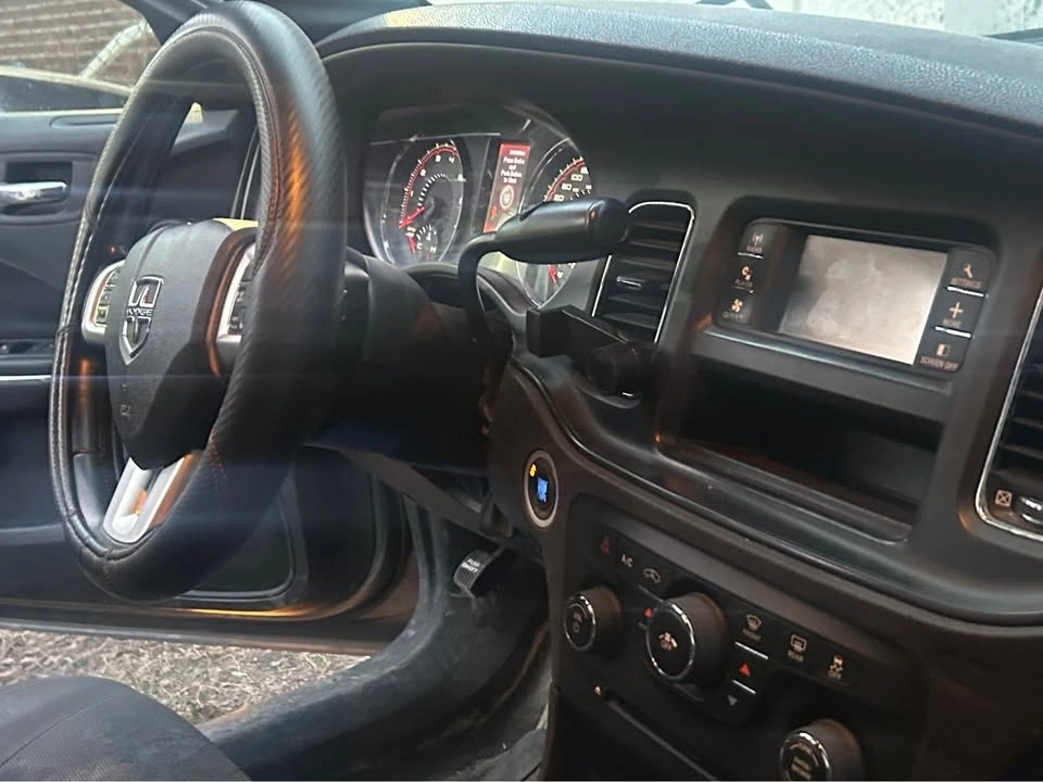 2012 Dodge Charger - photo 5