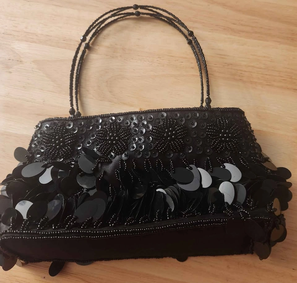 Black Beaded Sequin Handbag - photo 2