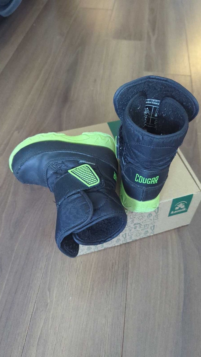 Cougar Winter Boots - Size 7