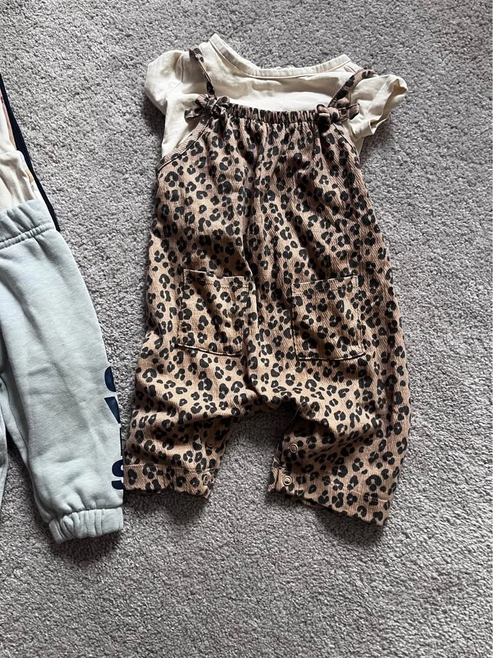 3-6 month baby girl clothes - photo 5
