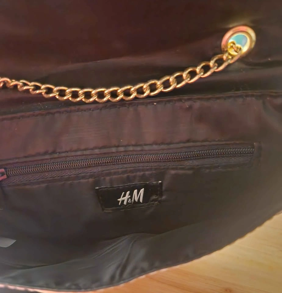 H&M Neon yellow snakeskin studded chain strap clutch bag - photo 5