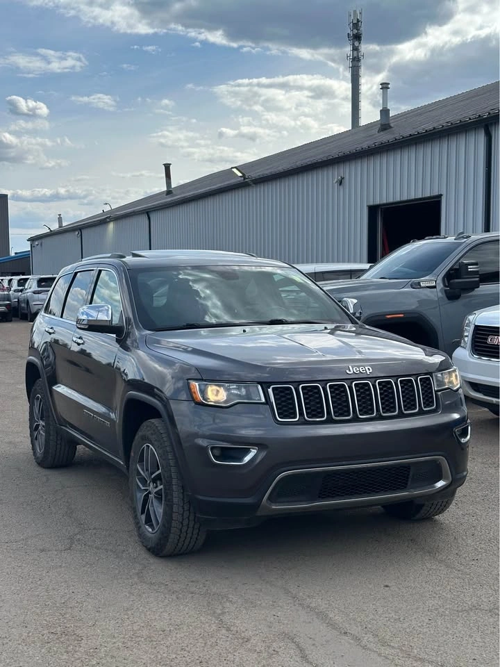 2018 Jeep Grand Cherokee - photo 2