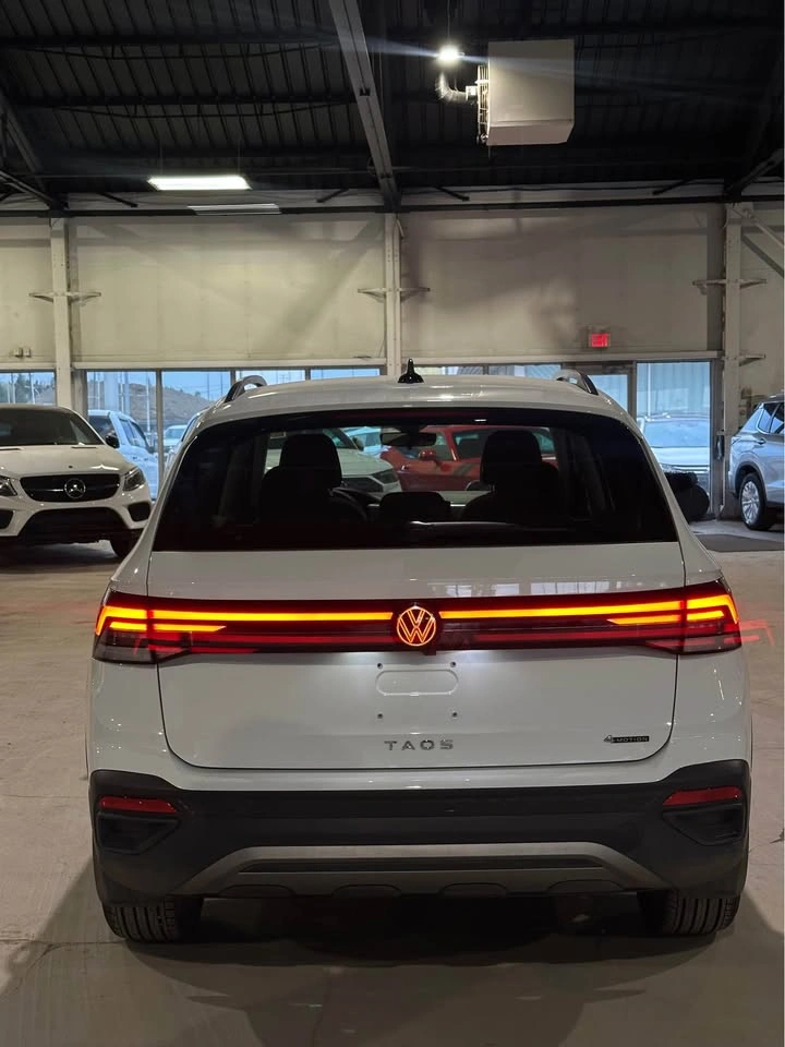 2026 Volkswagen Taos - photo 4