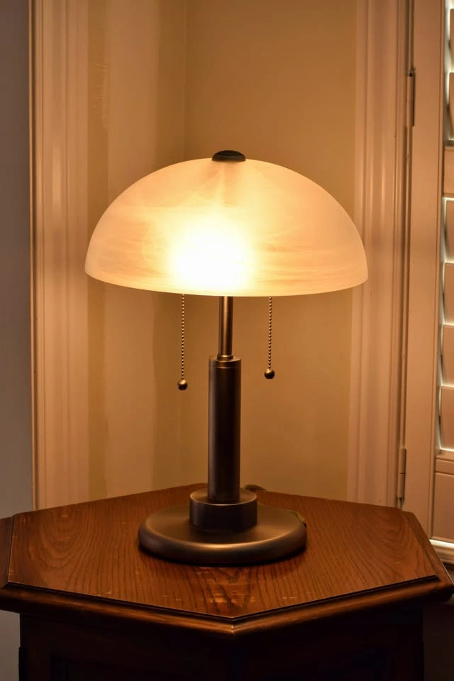 MCM-Style Table Lamp - photo 2