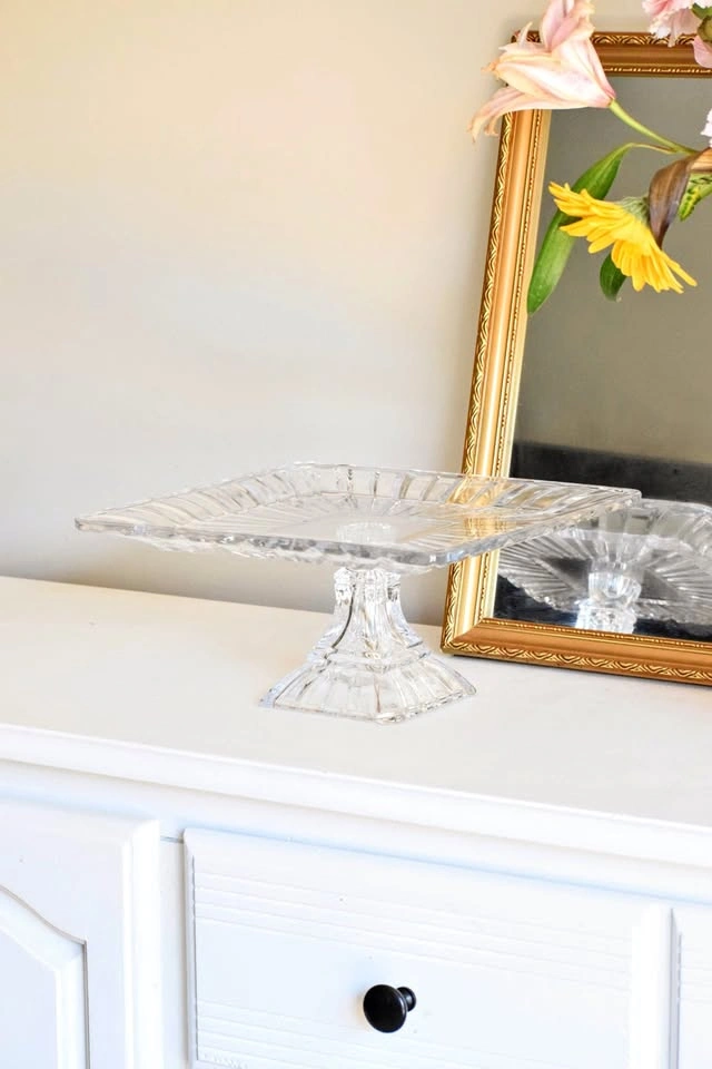 Square Glass Cake Stand w Cake Server
