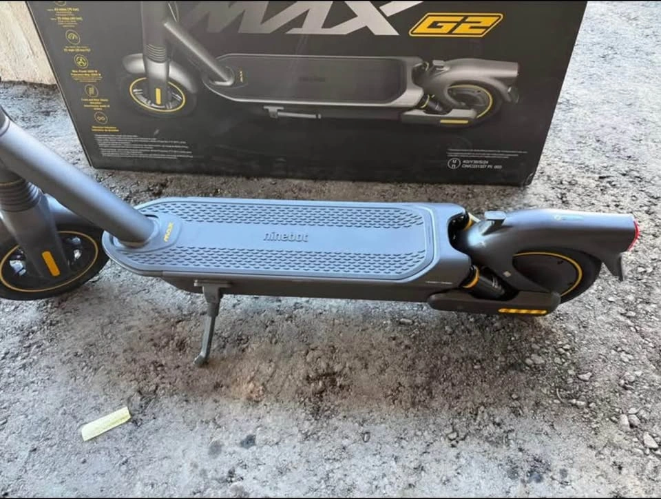 NINEBOT MAX G2 ELECTRIC SCOOTER - photo 2