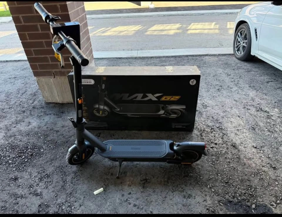 NINEBOT MAX G2 ELECTRIC SCOOTER - photo 3